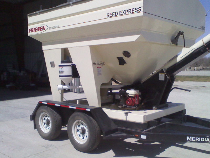 FreeFlo Dry Inoculator - Planting | Lundell Plastics